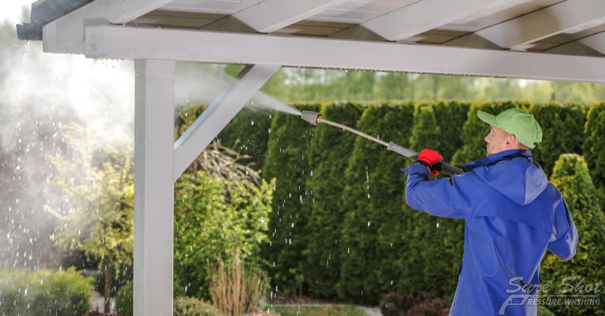 What Are Some Different Types of Pressure Washers?