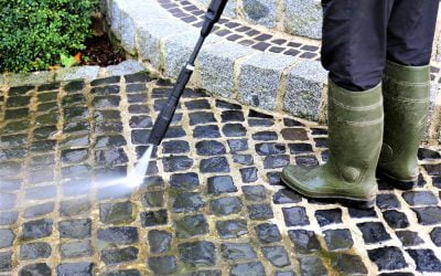 The Difference Between Power Washing and Pressure Washing