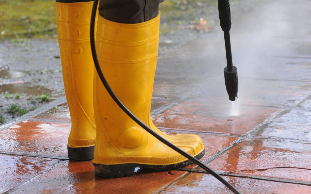 The Ultimate Guide to Power Washing Your Driveway for Maximum Curb Appeal